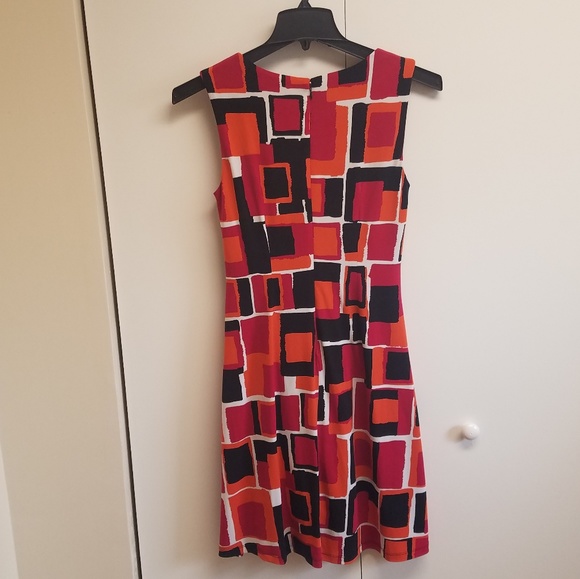 Calvin Klein pink and orange pattern stretch dress - Picture 2 of 4